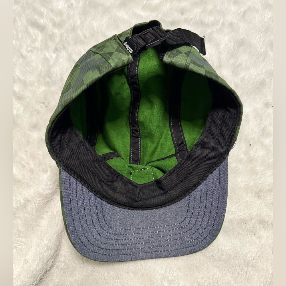 10.Deep Green Checkered Men's Hat - Picture 10 of 12